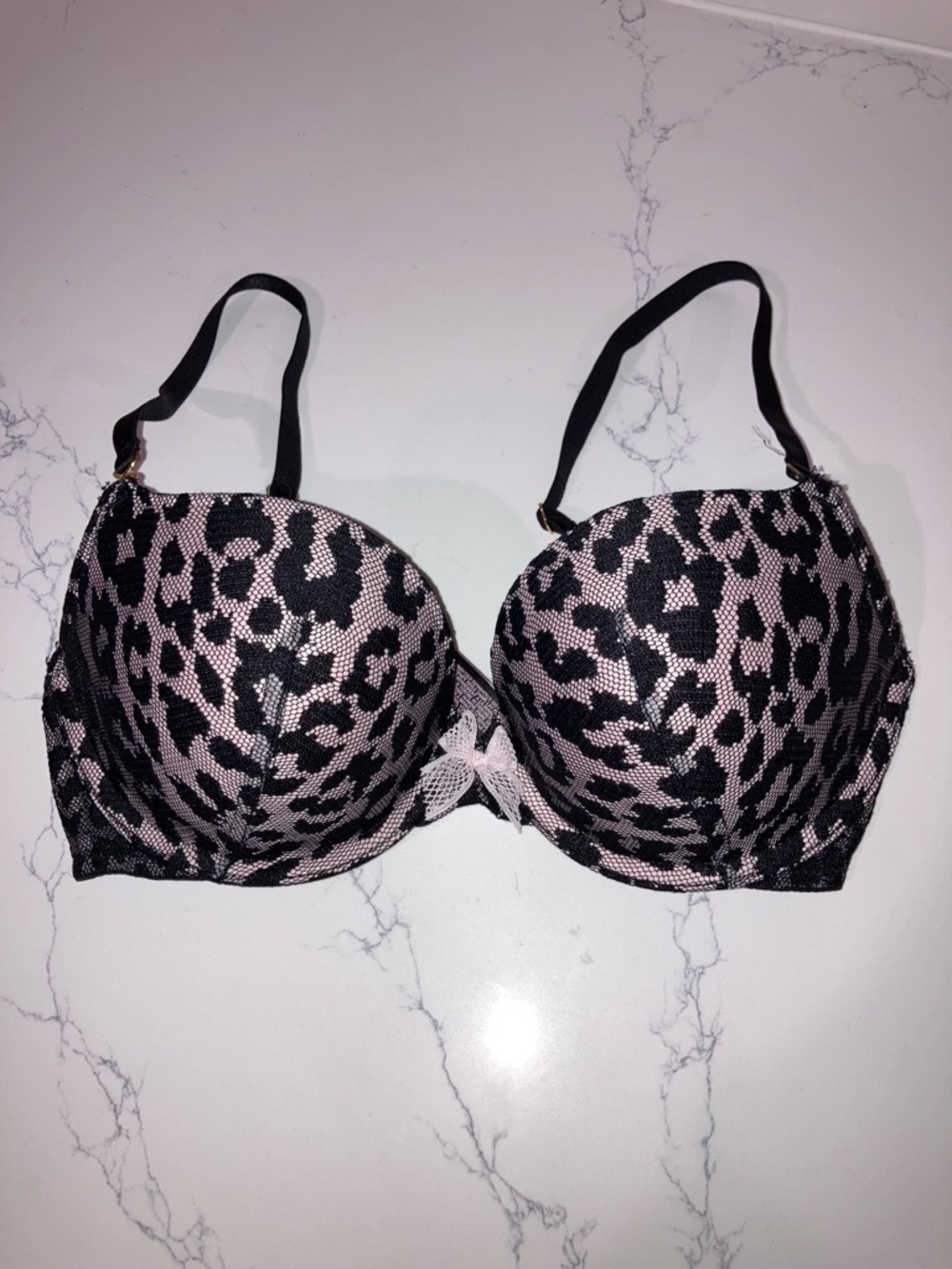 Victoria's Secret Pink & Black Leopard Push-Up Bra - size 32D